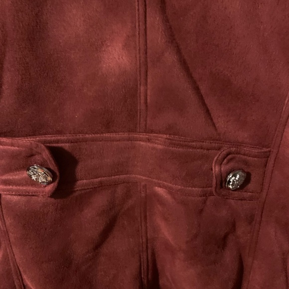 Beautiful warm coat - Picture 5 of 6